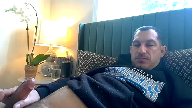 ckraiders84 online show from April 4, 3:42 pm