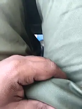 Snapshot of amitkumar9897 chatting on November 8, 4:56 am amitkumar9897 online show from November 8, 4:56 am