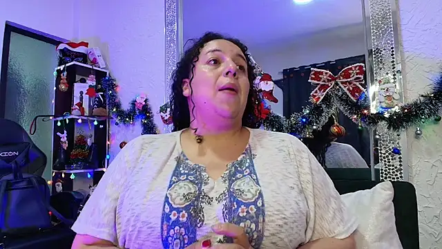 Snapshot of Natasha_Amber chatting on December 14, 3:39 pm Natasha Amber online show from December 14, 3:39 pm