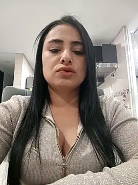 Snapshot of solandrea chatting on October 30, 11:38 pm solandrea online show from October 30, 11:38 pm