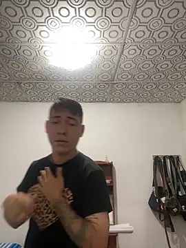 Snapshot of JOMIITALIA chatting on October 28, 6:10 pm JOMIITALIA online show from October 28, 6:10 pm