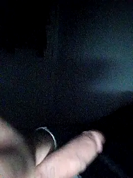 Snapshot of Fa7l1995 chatting on November 18, 12:05 am Fa7l1995 online show from November 18, 12:05 am