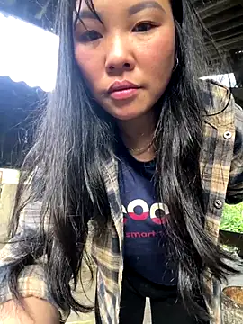 Snapshot of heodat-sexx chatting on November 27, 12:35 am heodat-sexx online show from November 27, 12:35 am