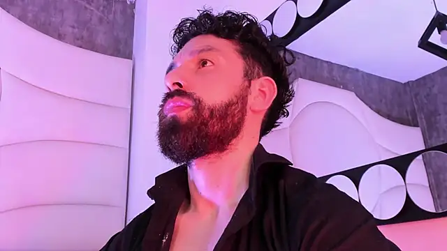 Snapshot of jackfoden01 chatting on December 17, 1:17 pm jackfoden01 online show from December 17, 1:17 pm