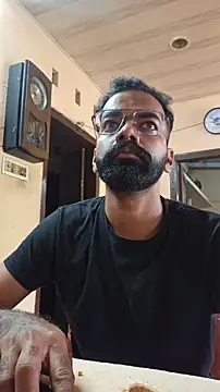 Snapshot of nithinrr chatting on December 3, 3:25 am nithinrr online show from December 3, 3:25 am