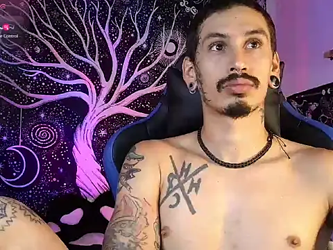 Snapshot of mateos6_6 chatting on December 16, 5:40 pm mateos6 6 online show from December 16, 5:40 pm