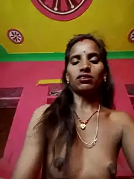 Snapshot of Anju_setty chatting on November 21, 8:07 pm Anju setty online show from November 21, 8:07 pm