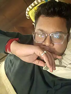 Snapshot of playboy210600 chatting on November 10, 5:01 pm playboy210600 online show from November 10, 5:01 pm