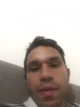 Snapshot of Msmn chatting on November 17, 3:45 am Msmn online show from November 17, 3:45 am