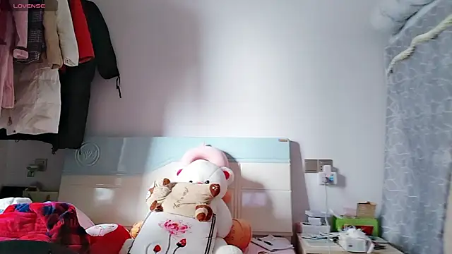 Snapshot of Yan61 chatting on November 14, 1:15 am Yan61 online show from November 14, 1:15 am