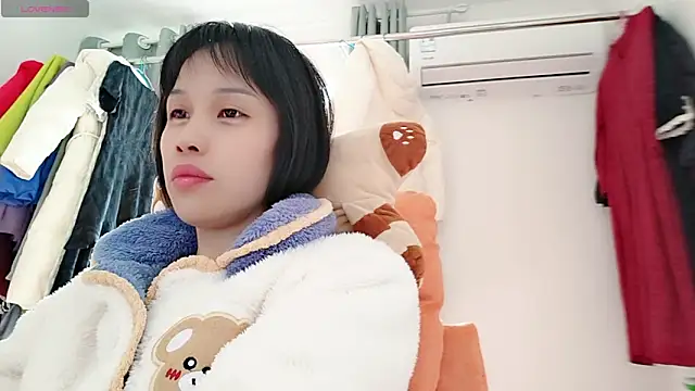 Snapshot of Yan61 chatting on December 16, 2:16 am Yan61 online show from December 16, 2:16 am