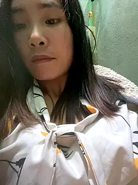 Snapshot of Elysia-007 chatting on November 4, 2:16 pm Elysia-007 online show from November 4, 2:16 pm