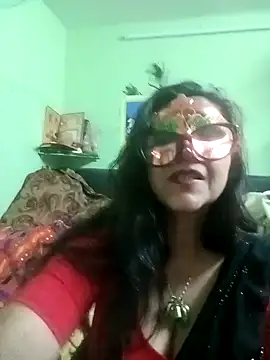 Snapshot of LOVE__RANI chatting on November 7, 12:38 pm LOVE RANI online show from November 7, 12:38 pm