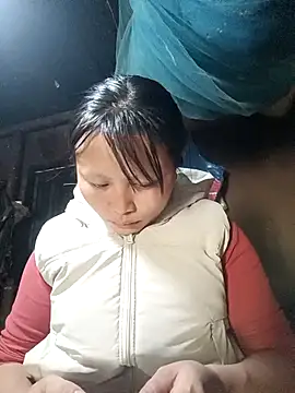 Snapshot of yoyo-mi chatting on November 15, 2:53 am yoyo-mi online show from November 15, 2:53 am