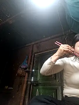 yoyo-mi online show from March 31, 6:58 am