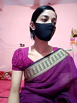 Green LaDY66 online show from April 8, 10:15 am