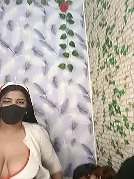 Snapshot of prisha_rani chatting on February 2, 12:59 pm prisha rani online show from February 2, 12:59 pm