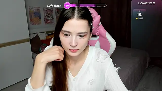 Snapshot of Hana_Flo_ chatting on December 5, 1:52 pm Hana Flo online show from December 5, 1:52 pm