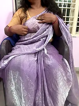 Snapshot of mona__telugu chatting on October 28, 5:15 pm mona  telugu online show from October 28, 5:15 pm