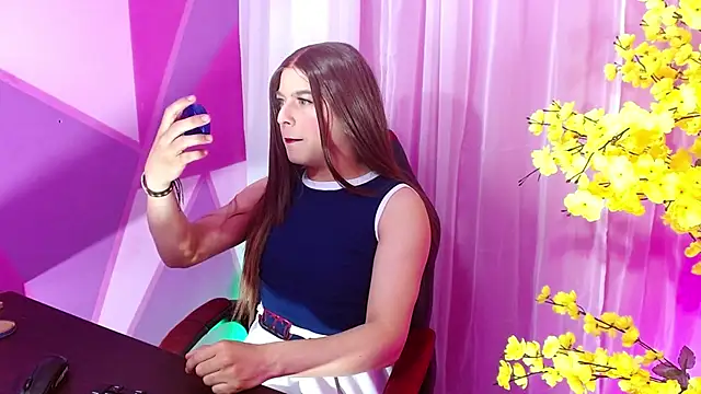 Snapshot of NovaNight_ chatting on December 3, 11:41 am NovaNight online show from December 3, 11:41 am