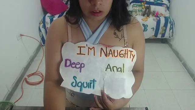 Snapshot of Alanafire chatting on November 26, 1:34 pm Alanafire online show from November 26, 1:34 pm