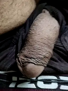 Snapshot of female_hunterr chatting on October 30, 4:41 pm female hunterr online show from October 30, 4:41 pm