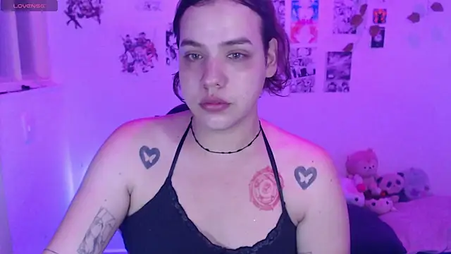 Snapshot of reiko_doll chatting on November 11, 10:54 pm reiko doll online show from November 11, 10:54 pm