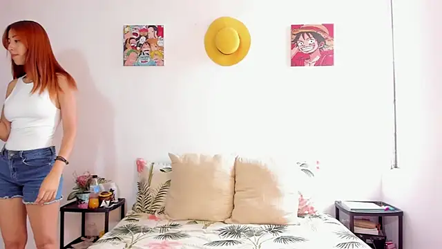 Snapshot of julialex_ chatting on November 9, 6:39 pm julialex online show from November 9, 6:39 pm