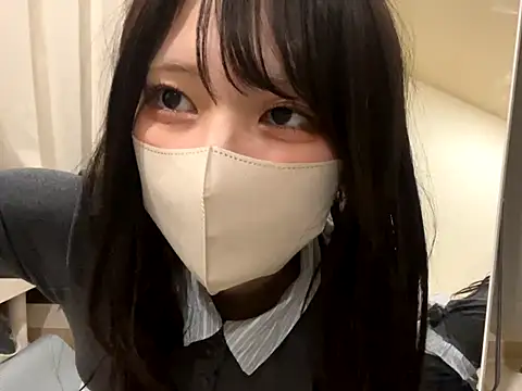 eroeroMiYUeroeo online show from November 12, 1:11 pm