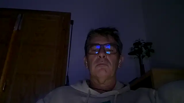 miangelpt online show from October 28, 9:28 pm