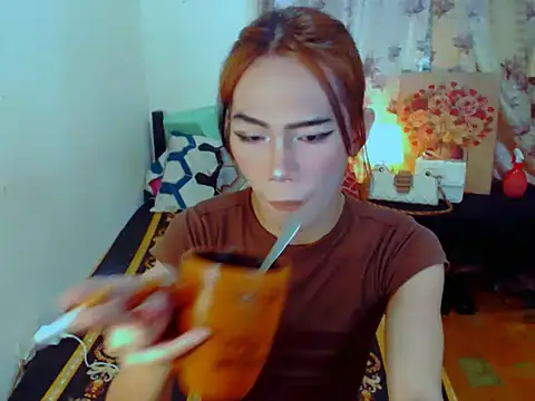 Snapshot of EXOTICGEORGINA chatting on December 15, 9:30 pm EXOTICGEORGINA online show from December 15, 9:30 pm