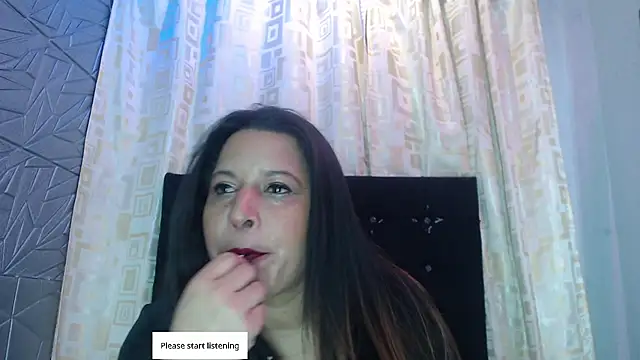 Camille Sinclair online show from November 3, 2:51 pm