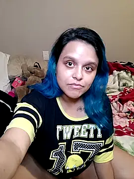 Snapshot of aye_tinakopixx chatting on November 14, 12:42 am aye tinakopixx online show from November 14, 12:42 am