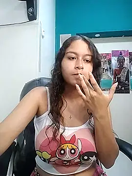 Snapshot of gygyfox chatting on November 20, 7:13 pm gygyfox online show from November 20, 7:13 pm