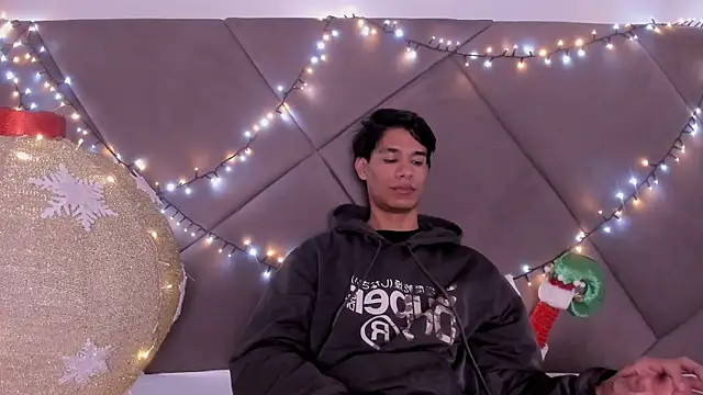 Snapshot of michael_vidal chatting on November 14, 7:45 pm michael vidal online show from November 14, 7:45 pm