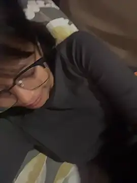 Snapshot of hottiebabe23 chatting on November 11, 11:38 pm hottiebabe23 online show from November 11, 11:38 pm