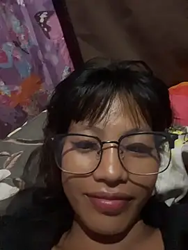 Snapshot of hottiebabe23 chatting on November 22, 9:03 pm hottiebabe23 online show from November 22, 9:03 pm