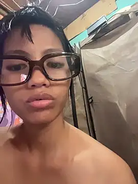 Snapshot of hottiebabe23 chatting on December 14, 3:01 am hottiebabe23 online show from December 14, 3:01 am