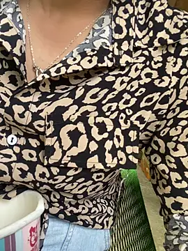 Snapshot of Nul-chal chatting on November 7, 6:24 am Nul-chal online show from November 7, 6:24 am