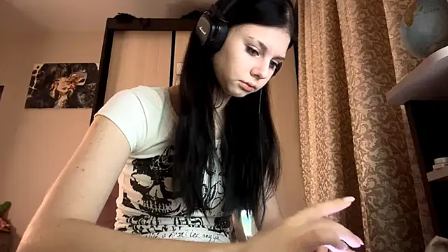 Snapshot of AnGallo chatting on November 6, 6:09 pm AnGallo online show from November 6, 6:09 pm