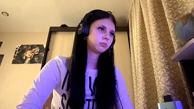 Snapshot of AnGallo chatting on November 10, 6:07 pm AnGallo online show from November 10, 6:07 pm