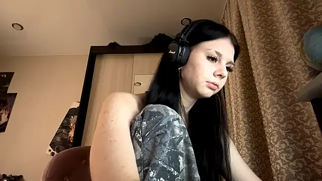 Snapshot of AnGallo chatting on November 13, 6:07 pm AnGallo online show from November 13, 6:07 pm