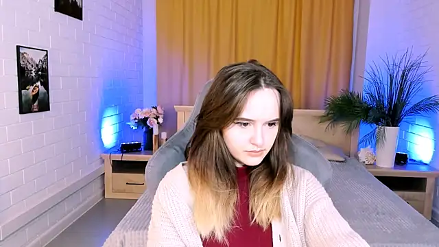 Snapshot of IreneBailey chatting on November 19, 5:29 am IreneBailey online show from November 19, 5:29 am