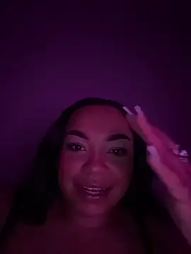 Snapshot of kennedylorel chatting on November 11, 10:54 pm kennedylorel online show from November 11, 10:54 pm