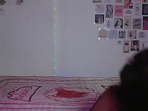 Snapshot of Saloni9 chatting on November 13, 4:39 pm Saloni9 online show from November 13, 4:39 pm