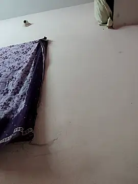 Snapshot of pujapujarrrr chatting on November 6, 8:10 pm pujapujarrrr online show from November 6, 8:10 pm