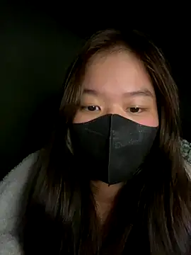 Snapshot of BUNNY050465 chatting on November 18, 6:12 pm BUNNY050465 online show from November 18, 6:12 pm