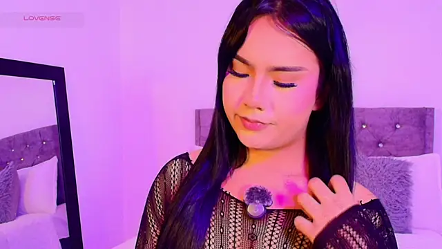 Snapshot of Vale_prado chatting on December 19, 11:17 am Vale prado online show from December 19, 11:17 am