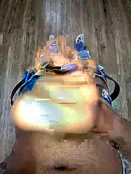 Snapshot of khalilusfur chatting on November 6, 12:28 pm khalilusfur online show from November 6, 12:28 pm