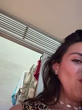 Snapshot of MailynAndNick chatting on December 14, 6:12 pm MailynAndNick online show from December 14, 6:12 pm